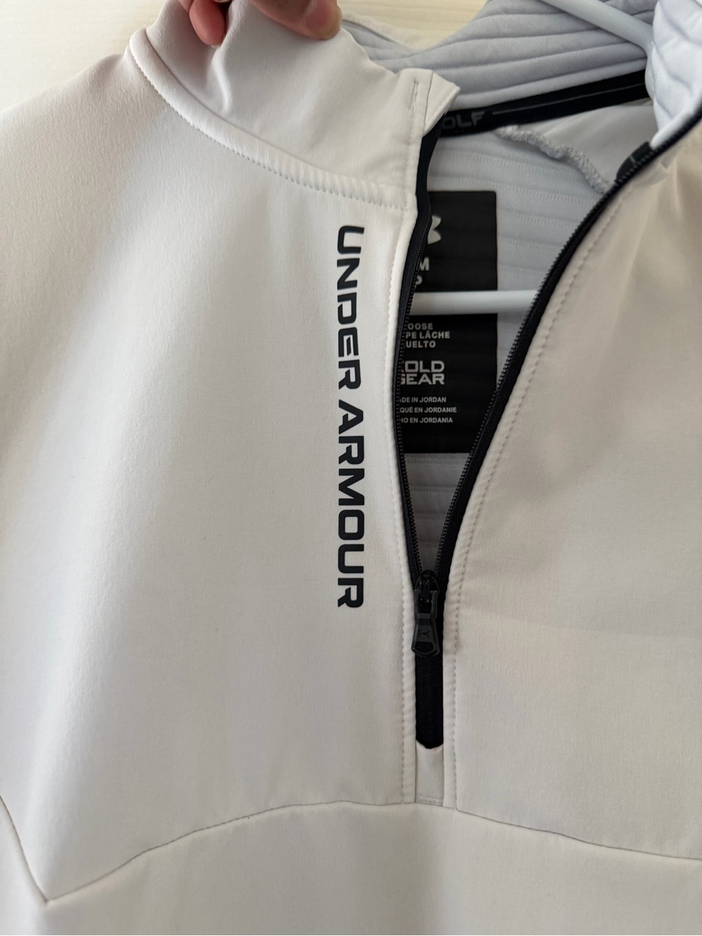 Men’s Pullover - Picture 2 of 5